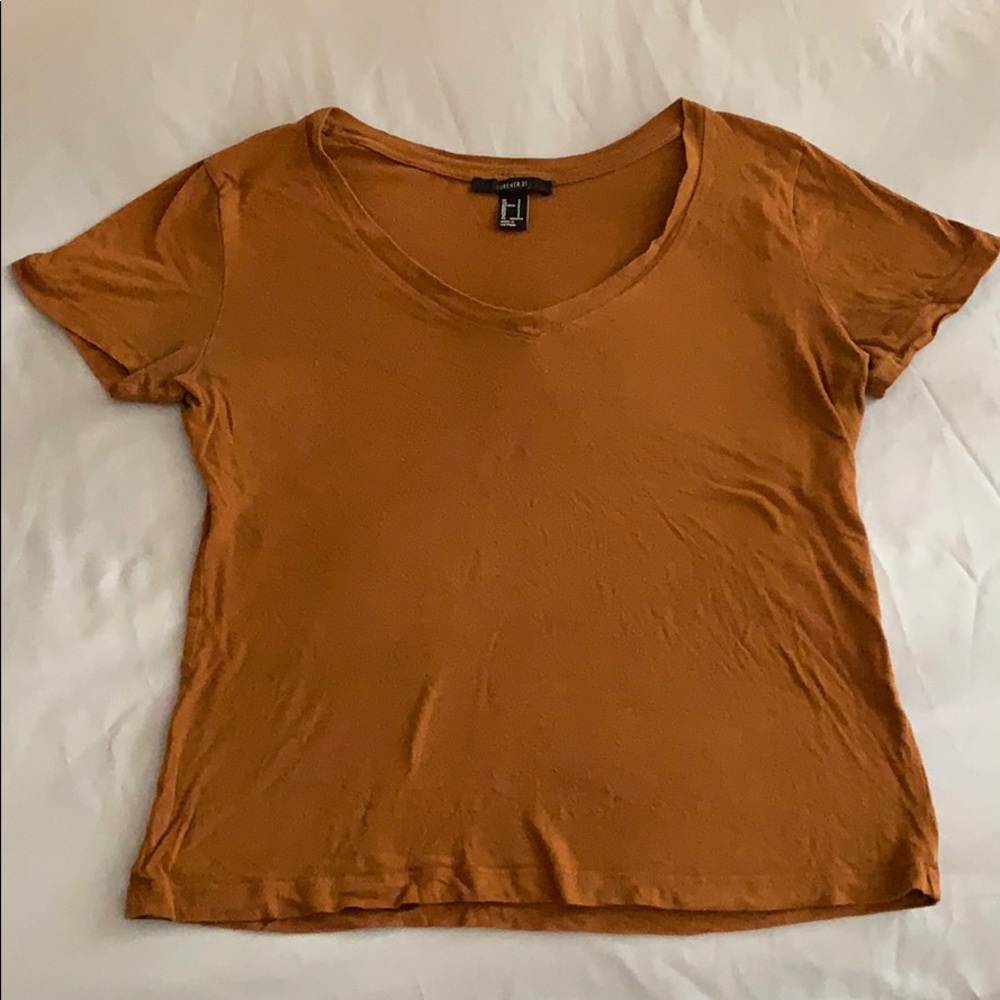 Basic T-Shirt